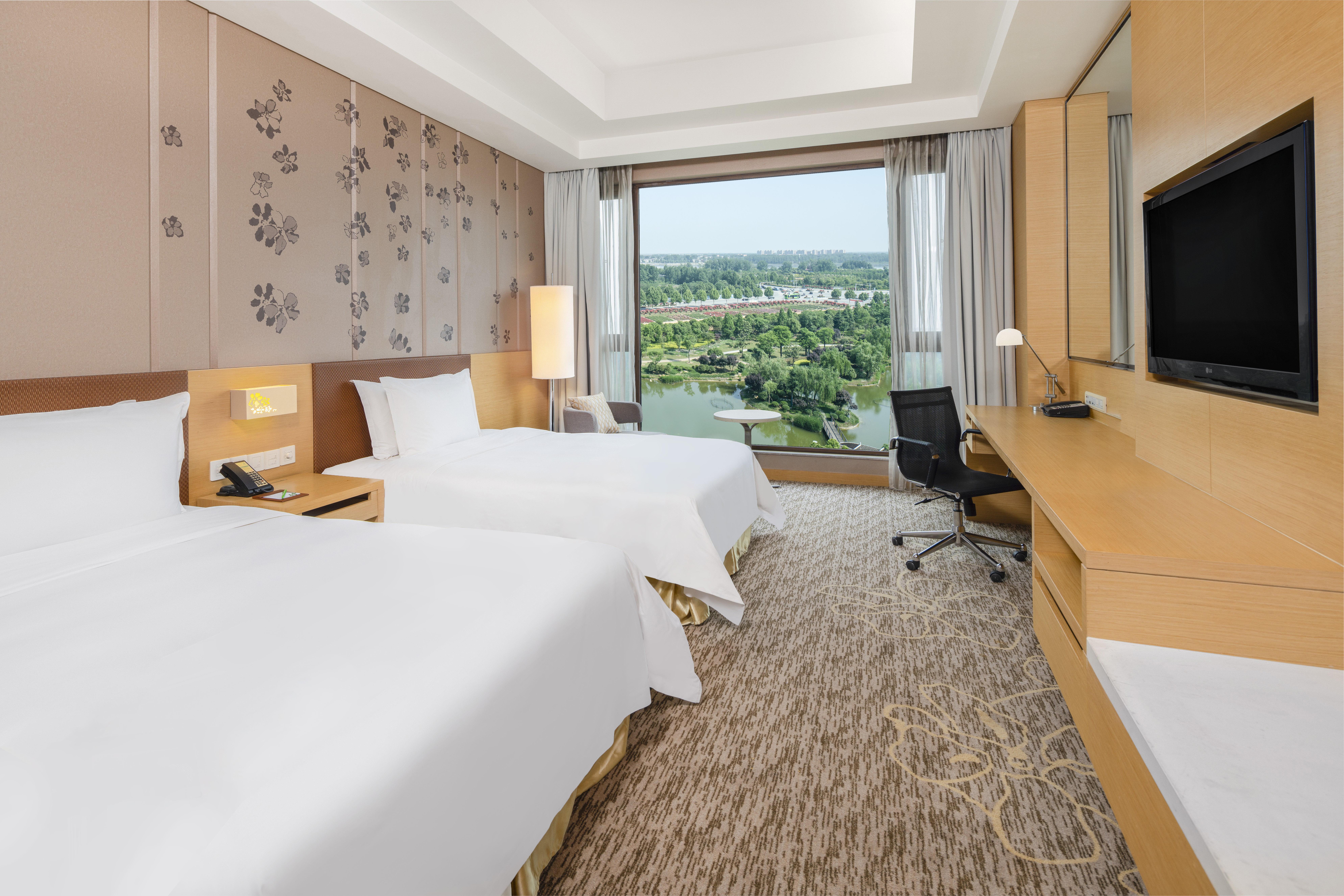 Holiday Inn Nanyang By Ihg Экстерьер фото