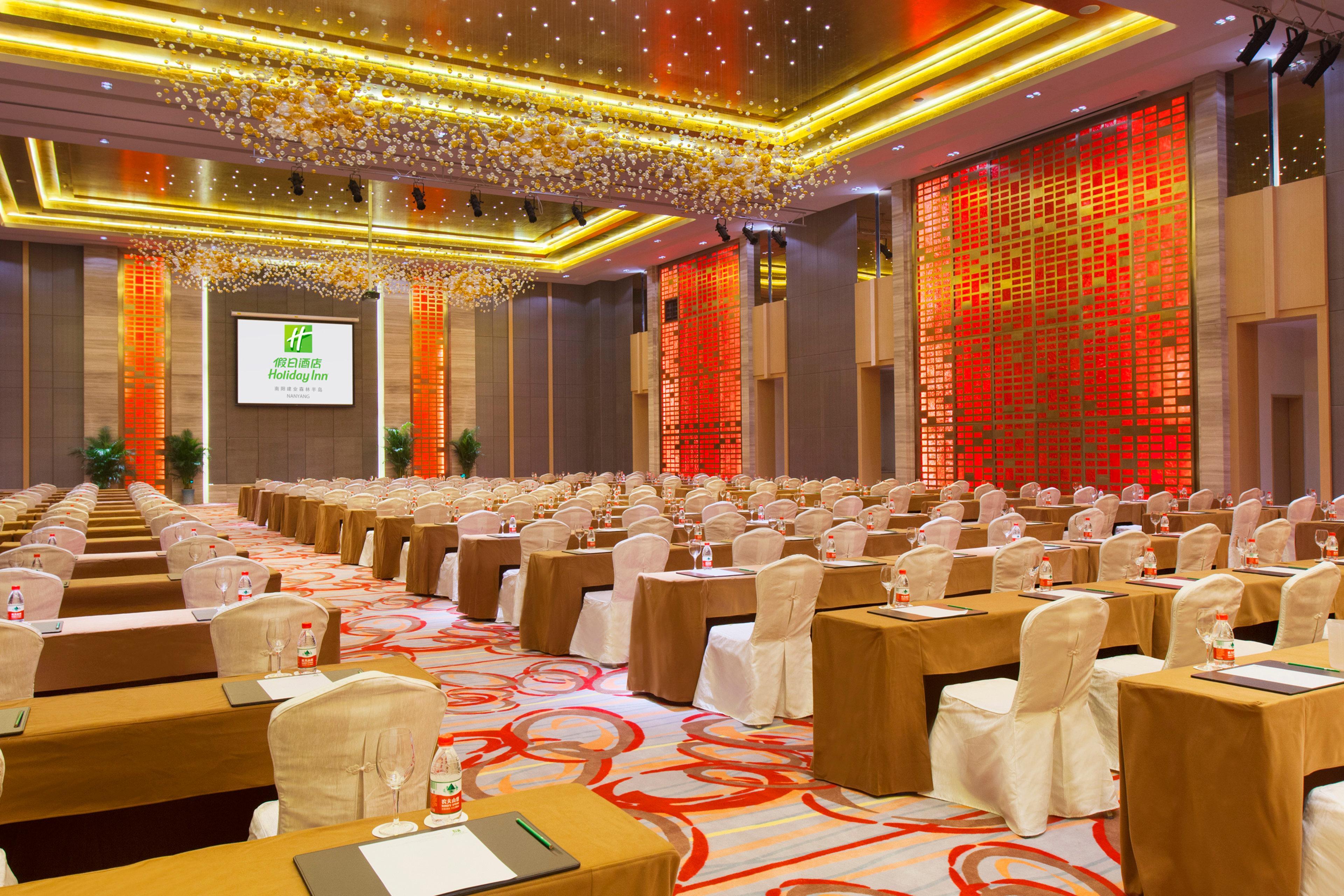 Holiday Inn Nanyang By Ihg Экстерьер фото